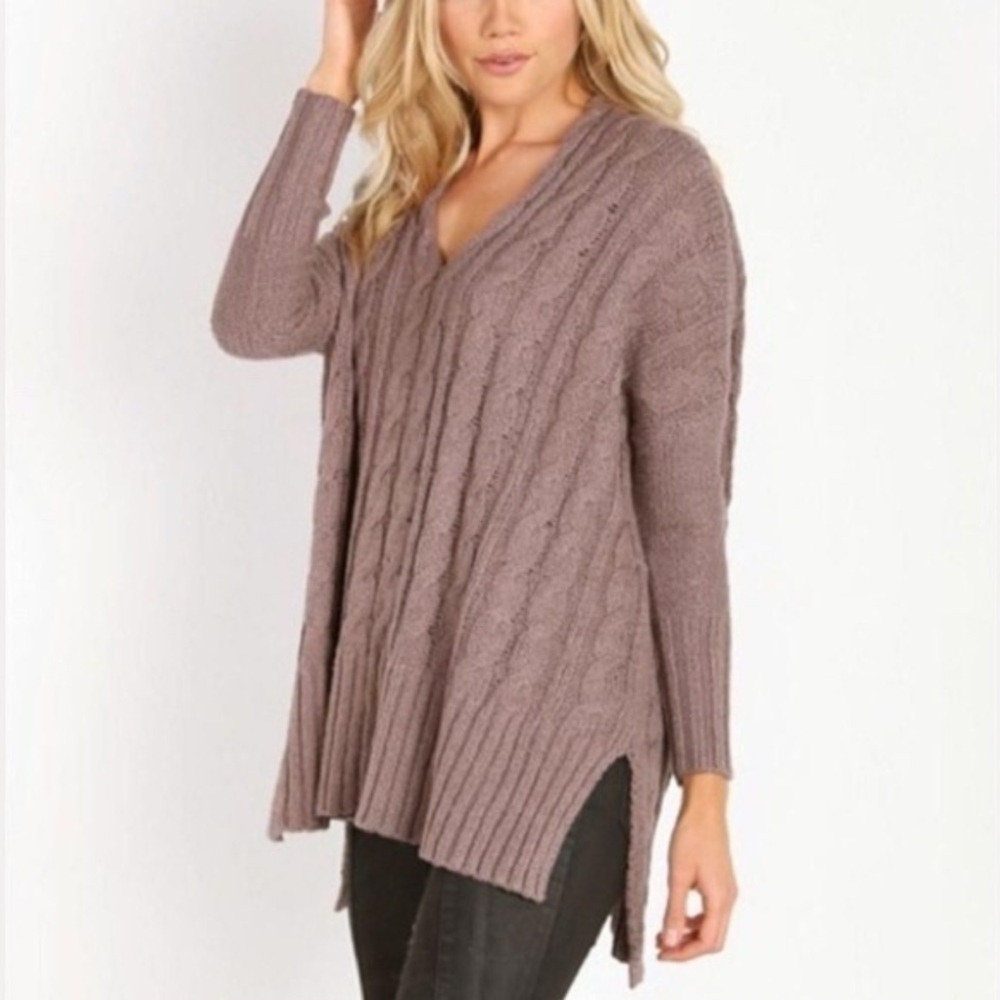 Free People Easy Cable Knit V-Neck Oversized Sweater Size Medium